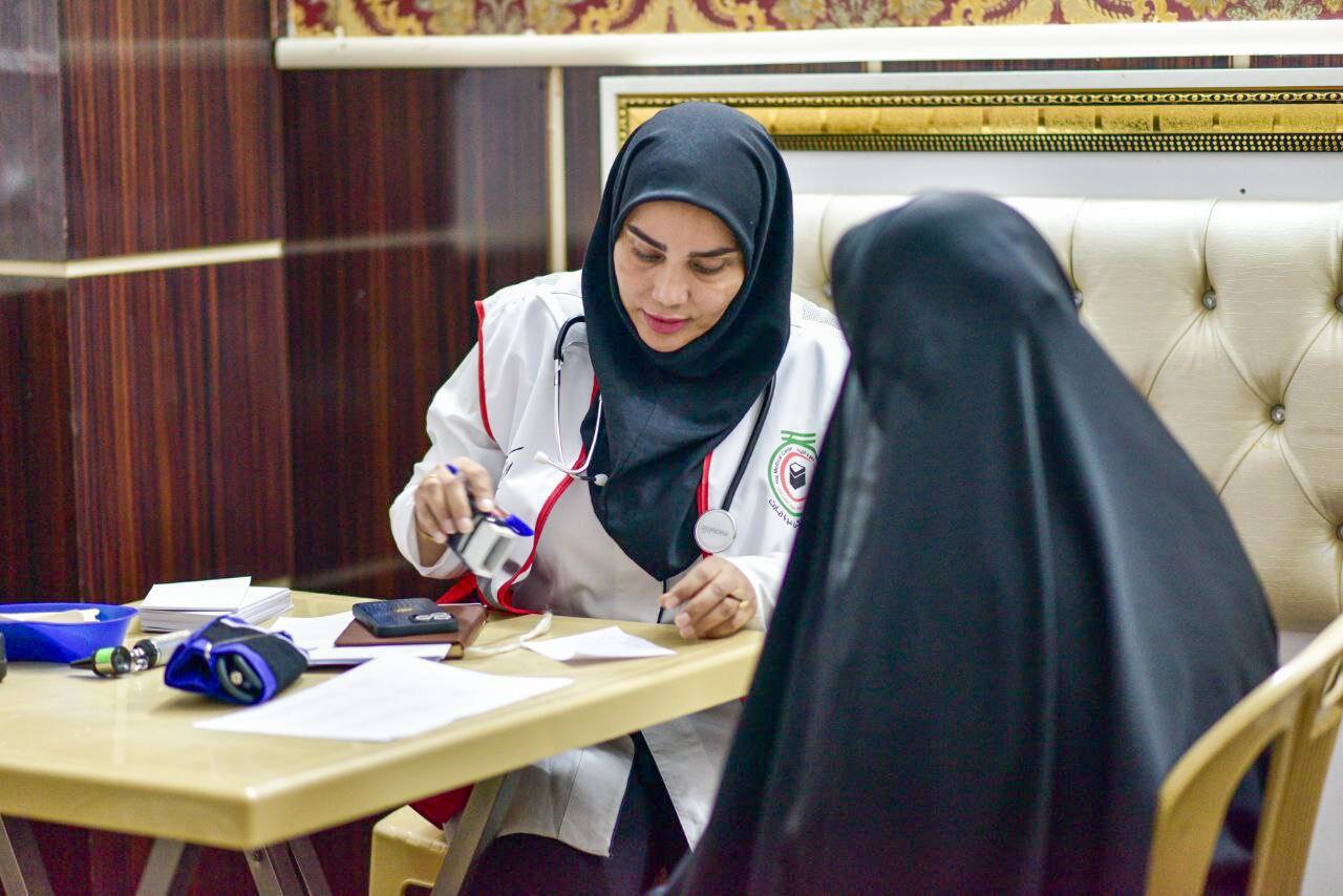 چطور در کربلا از خدمات پزشکی و درمانی استفاده کنیم: سیستم خدمات درمانی ایرانی و عراقی و مدیریت مسیرهای پیادهروی